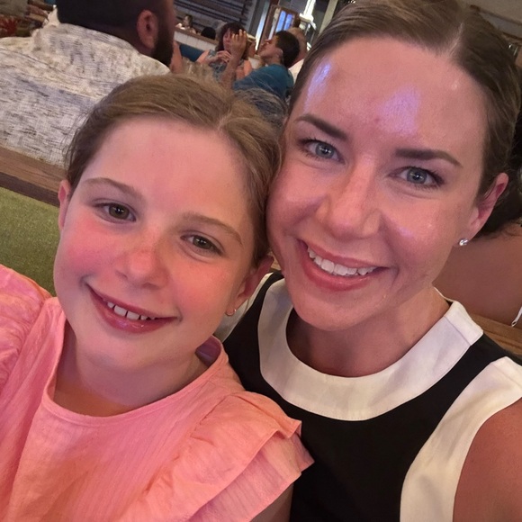 Meet your Posher, Catherine - Picture 2 of 4